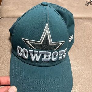 Teal Cowboys Cap with Star Logo in good condition see photo and below
